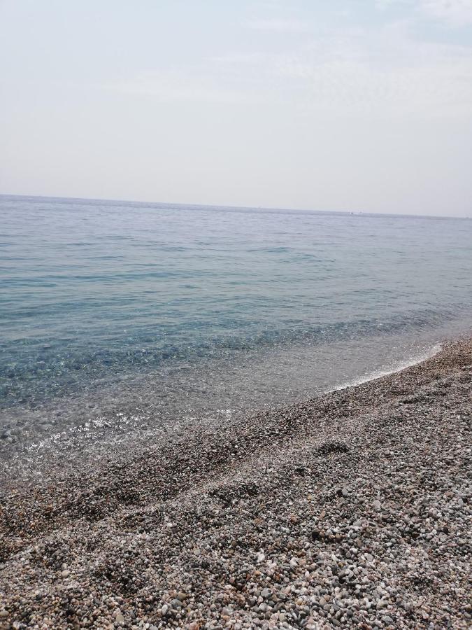 Sole E Azzurro Appartement Fiumefreddo di Sicilia Buitenkant foto